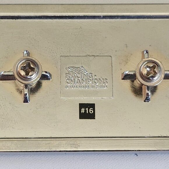 FORD Thunderbird Badge RACING CHAMPIONS 1995 #16 - Picture 2 of 3